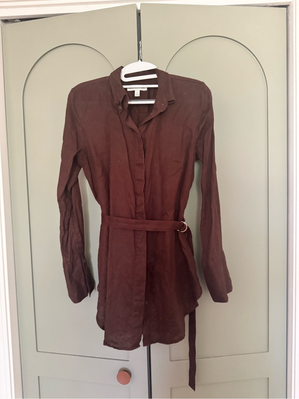 Banana Republic Linen Chocolate Brown Button-Front Shirt with Belt